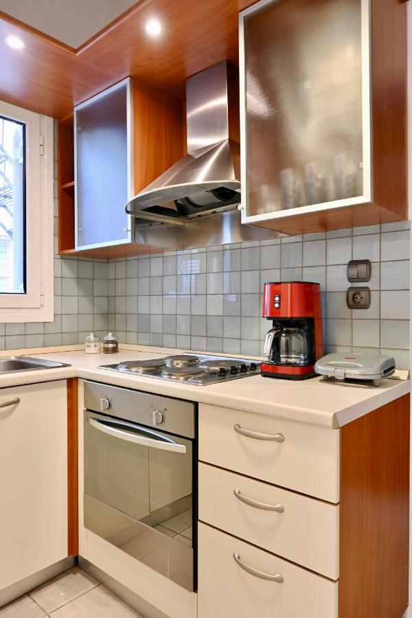 Delmare Athens Double Apartment ภายนอก รูปภาพ